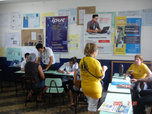 Lions Clube e IPUC na Escola Municipal Rodônia
